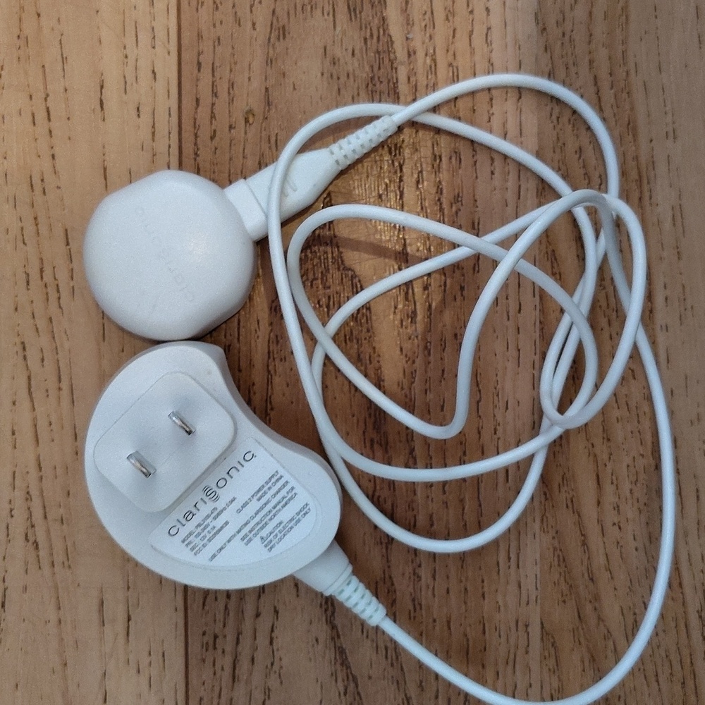 Clarisonic Opal Charger Size: OS Clarisonic